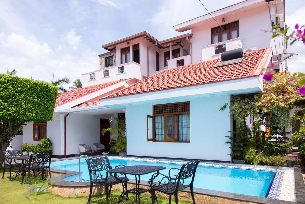 Bed and Breakfast Suriya Arana Negombo Exteriér fotografie